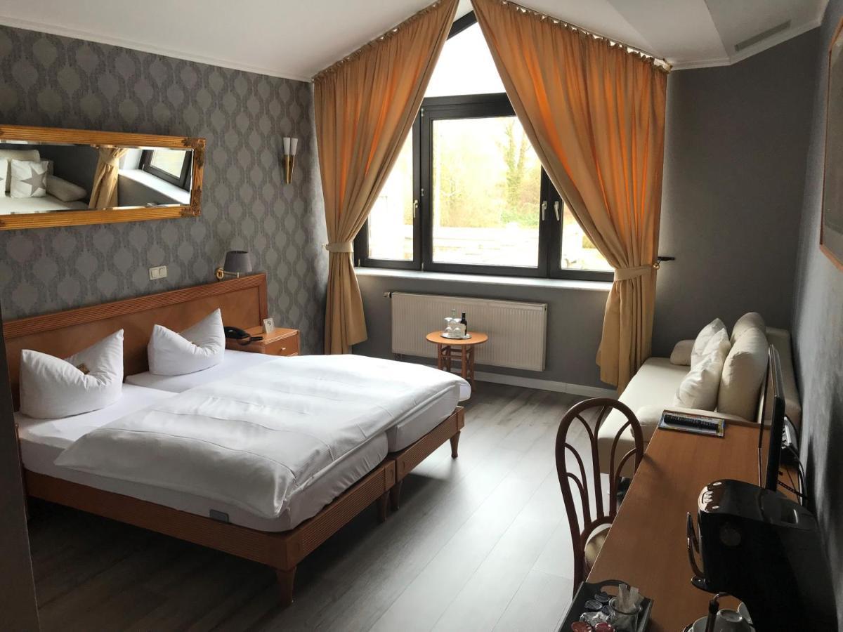 Burg Wegberg Hotel & Eventlocation Zewnętrze zdjęcie